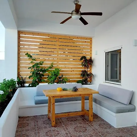 Doriana In Pelekouda Pollonia