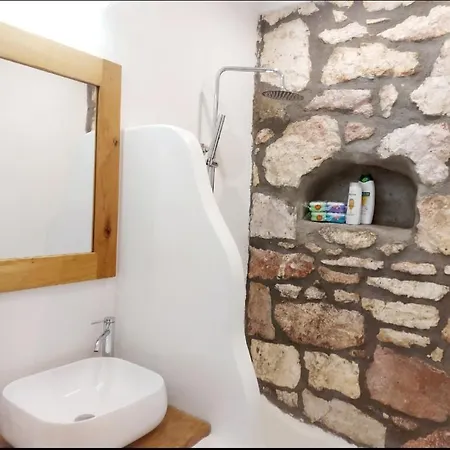 Doriana In Pelekouda